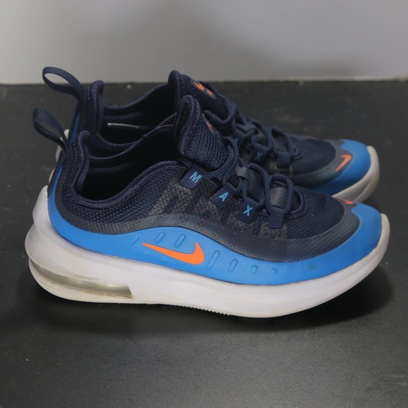 air max axis youth